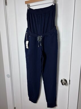 FIGS Zamora Jogger Maternity scrubs pants
